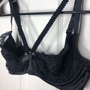 Risque One size fits all Two-part cup construction with lace & strappy details